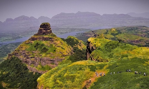 Day 9: Varanasi Pune (By Flight) Day 9: Varanasi Pune (By Flight)